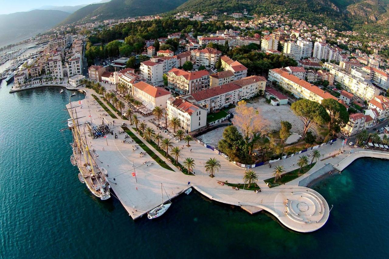Room Next To Porto Montenegro Tivat Dış mekan fotoğraf